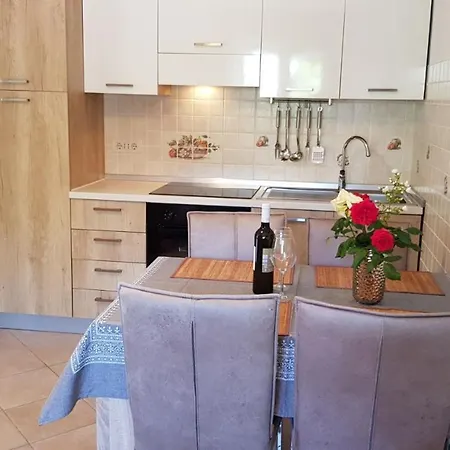 Apartmani Marija *