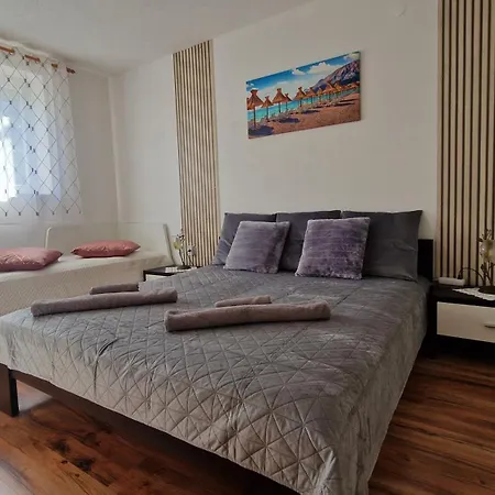 Apartment Apartmani Marija