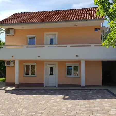 Apartmani Marija Baška